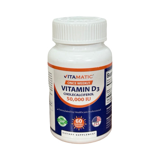 Frasco branco de Vitamina D3 50.000 UI Vitamatic de dose semanal, rótulo azul e laranja, 60 cápsulas vegetais